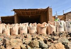 Incautan más de 438 toneladas de productos mineros cerca del área protegida de Las Líneas de Nasca