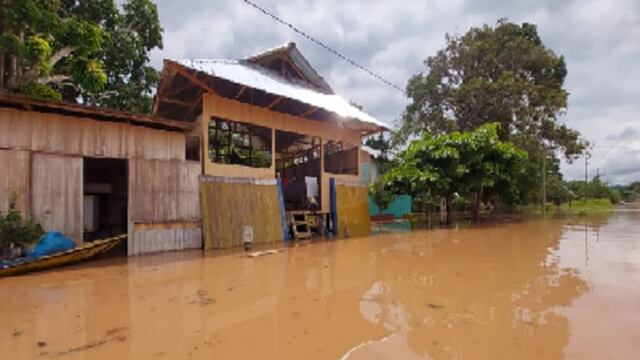 Más de 100 viviendas se inundaron tras desborde de río Pachitea en Huánuco