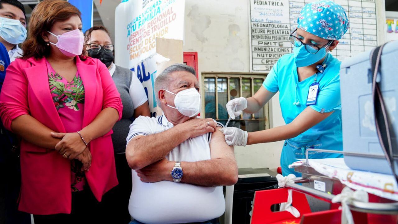 La autoridad regional aseguró que no se debe tener miedo porque dosis permitirá evitar más muertes.