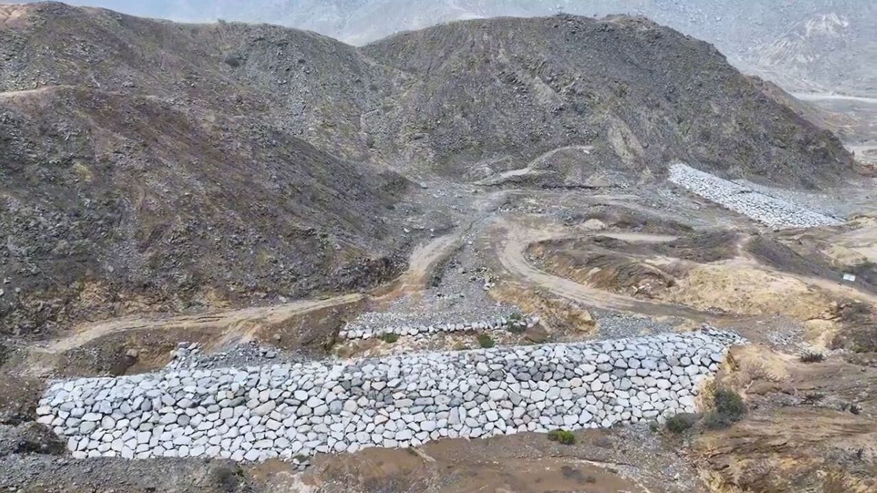El exalcalde de El Porvenir Paúl Rodríguez dijo que la Contraloría debe intervenir y hacer un análisis del lento avance y la inversión que se hace en San Ildefonso y San Carlos. Además, cuestionó que hayan pasado ocho años y aún Trujillo no cuente con un drenaje pluvial y sigamos expuestos a los embates de la naturaleza.