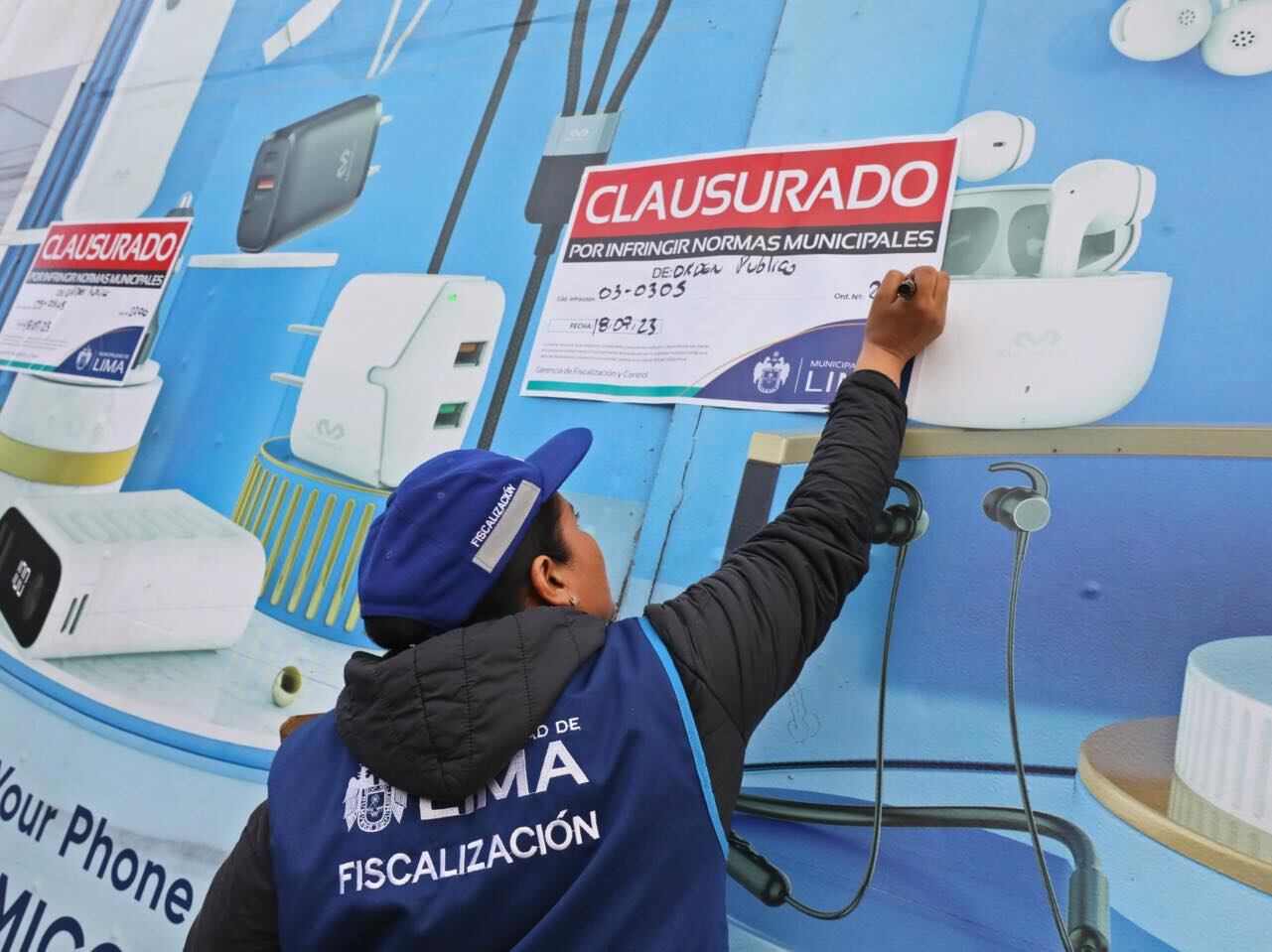 Más de 2 mil celulares robados y de dudosa procedencia fueron recuperados. Foto: MML