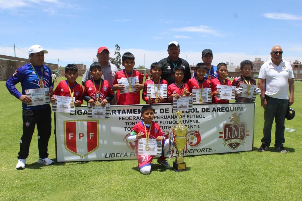 Alcides Carrión, campeón Sub-09 en Creciendo con el Fútbol en Arequipa. (Foto: Álvaro Figueroa/@photo.gec)