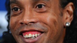 Ronaldinho es elegido como "El mejor jugador de América"