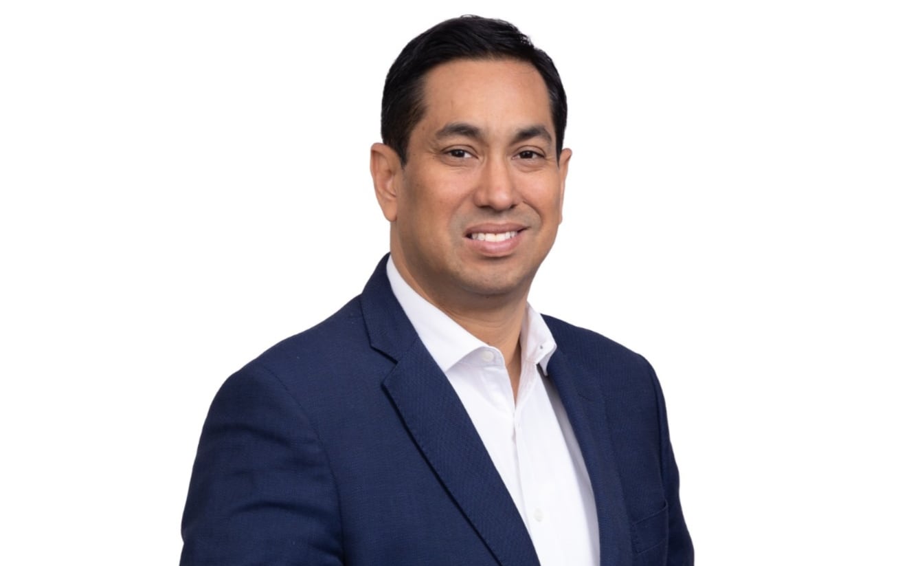 Primero La Gente señala que excandidato quedó desvinculado del partido tras polémica por franja electoral.