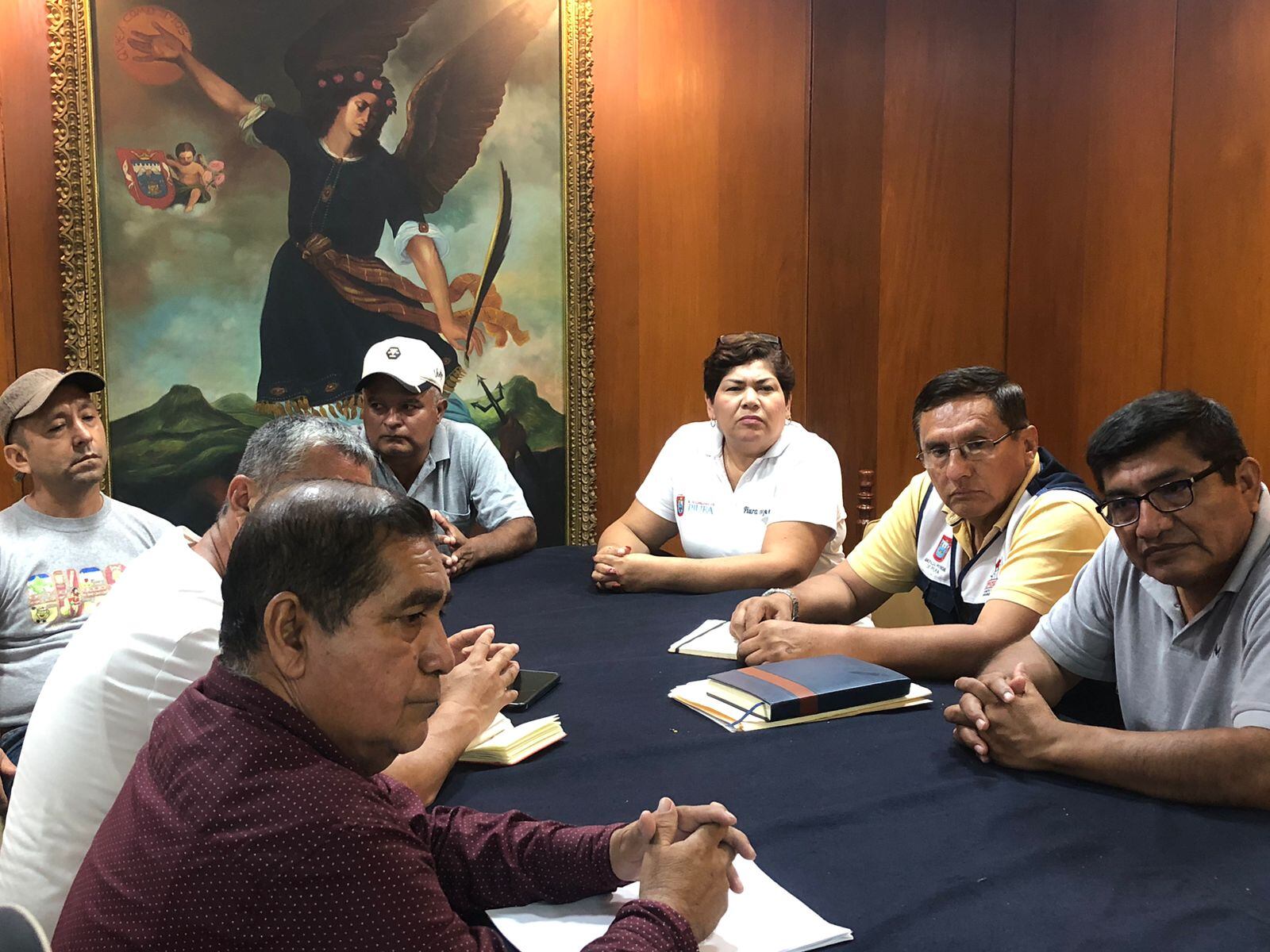 Durante la reunión, anunciaron la compra de 50 motocicletas. De esa cantidad, 20 serán destinadas a la Policía Nacional y 30 para Serenazgo