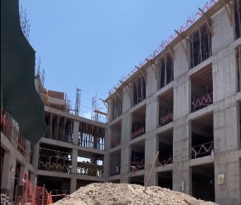 Deficiente gasto de la Región Arequipa en el colegio Paraíso de Chuca (Foto: GEC)