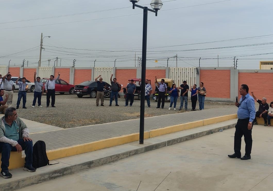 Sindicato de trabajadores señala que institución lleva acéfala desde hace más de diez días