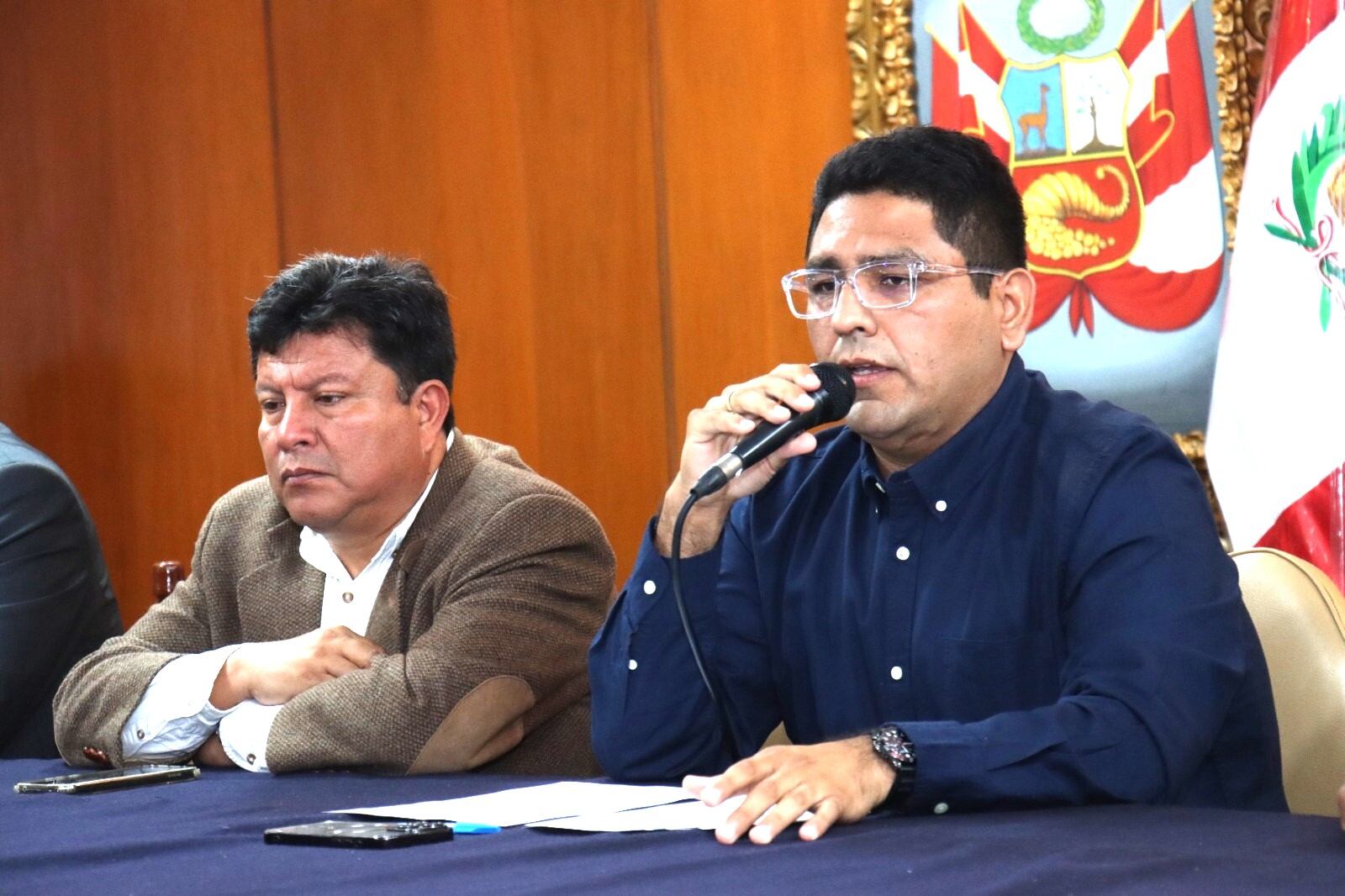 El desbalance financiero ha dejado a la comuna provincial con escasos recursos para cubrir necesidades básicas como el mantenimiento de servicios, la reparación de vehículos y el desarrollo de nuevas inversiones.