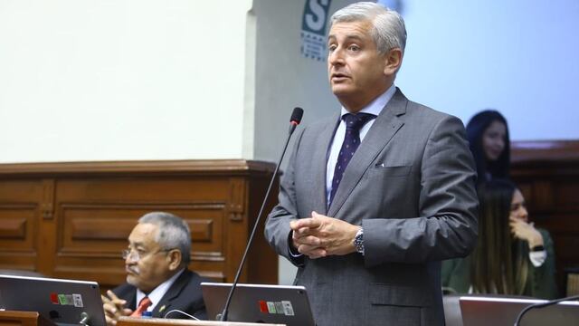 Juan Carlos Lizarzaburu apeló resolución para anular sanción que le impuso Fuerza Popular