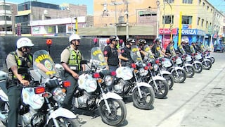Entrega motos a La División Policial de Chincha
