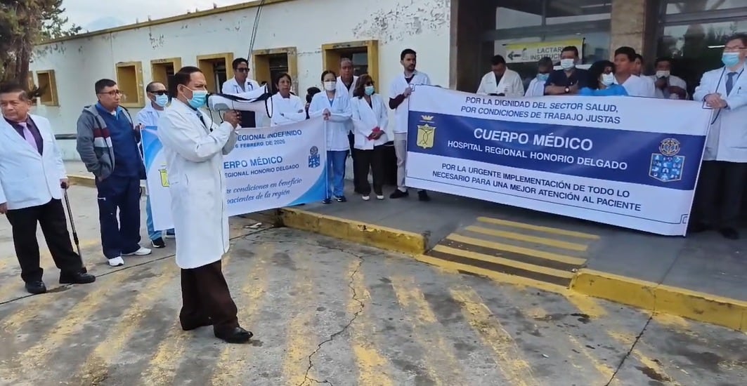 Huelga médica afecta a pacientes del Honorio Delgado Espinoza (Foto: GEC)