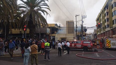 Tacna: Incendio en el histórico Mercado Central destruye 16 puestos y productos