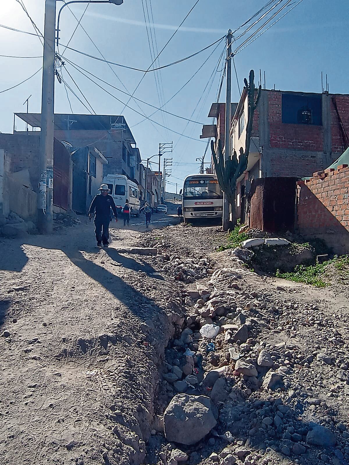 Las lluvias de enero y febrero afecta calles y tuberías (Foto: GEC)