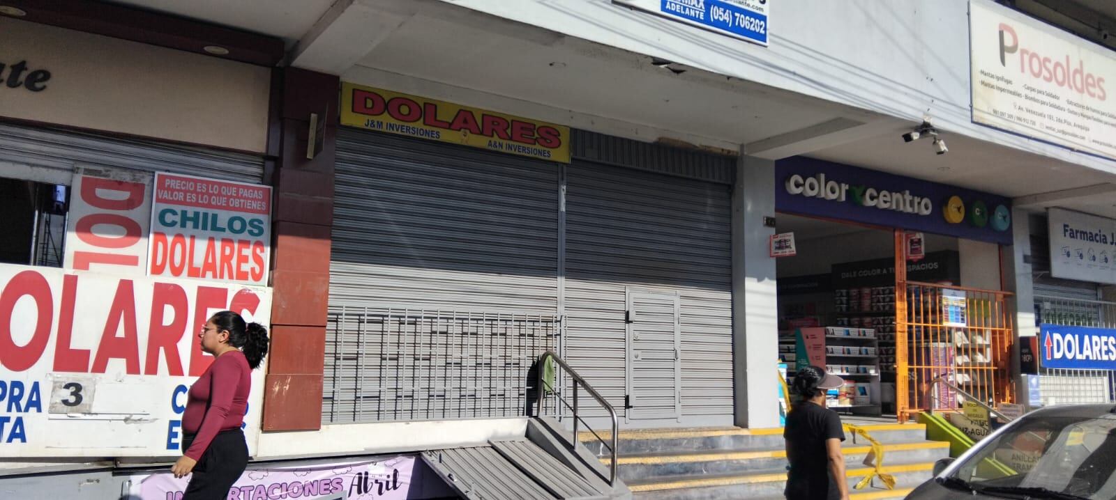 Roban casa de cambio en Arequipa y se llevan más de $70 mil. Foto: GEC.