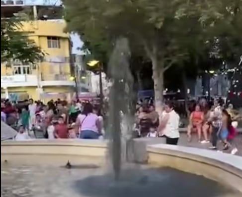 El incidente ocurrió en pleno centro de la ciudad y generó malos olores y riesgo sanitario para vecinos y visitantes.