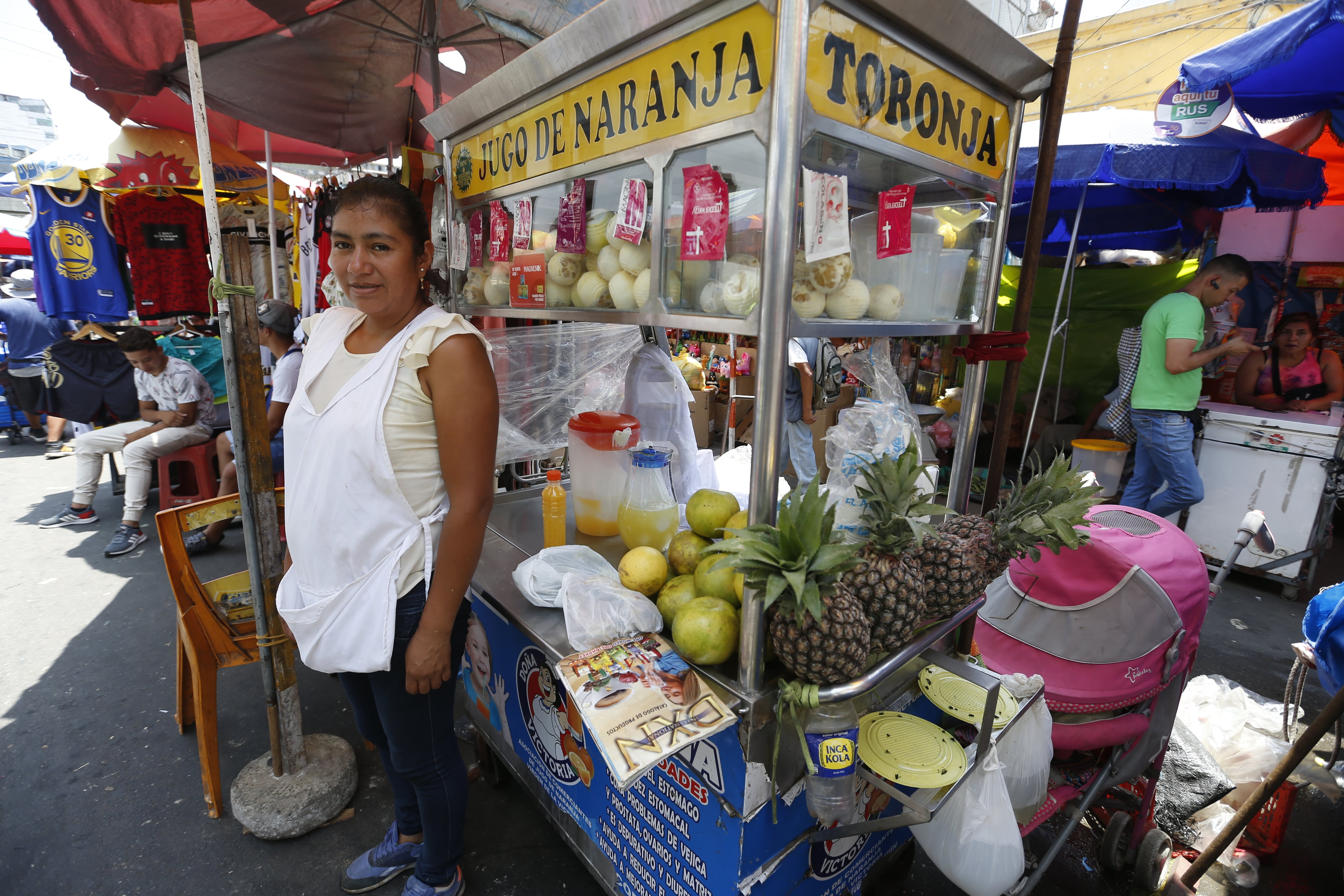 LIMA, 11 DE MARZO DEL 2020
RETRATO A DIVERSOS TRABAJADORES INFORMALES PARA CONOCER SI ES QUE ACATARIAN UNA EVENTUAL CUARENTENA POR CONTAGIO DEL COVID-19.
FOTOS: MARIO ZAPATA NIETO / GEC