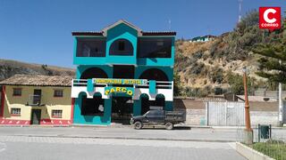 Jauja: Camioneta con logo de la municipalidad de Parco atropella a mujer y se da a la fuga