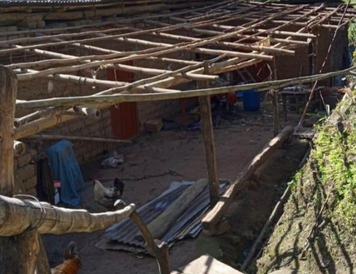 Viviendas afectadas por fuertes vientos en Huancabamba.