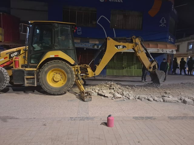 Juliaca: Municipalidad de San Román inicia obra en jirón Moquegua en medio de protestas vecinales