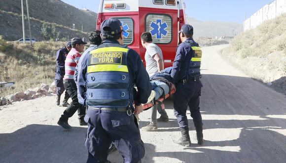 Heridos fueron rescatados por serenos de Yura y Policías. (Foto: Difusión)l)