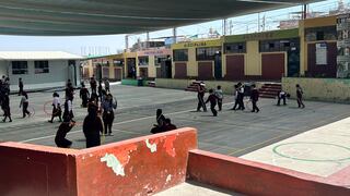 Arequipa: Piden reconstrucción de I.E. José María Arguedas que tiene aulas inhabilitadas (VIDEO)