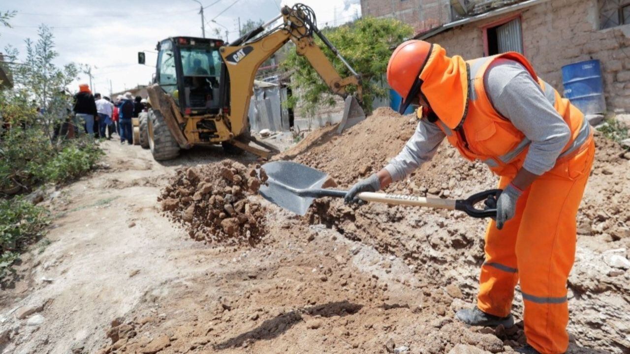 Según la Red de Estudios para el Desarrollo, el Gobierno Regional de La Libertad tiene el 75% de sus recursos para obras por ejecutar. Esto lo ubica entre las regiones que no saben gastar.