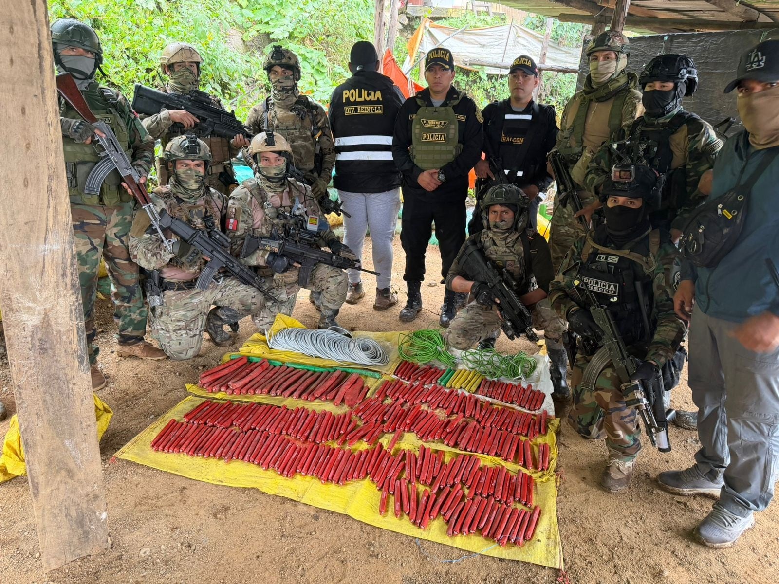 Se ejecutó en la zona San Vicente. Los cartuchos de dinamita serían empleados para la minería ilegal.