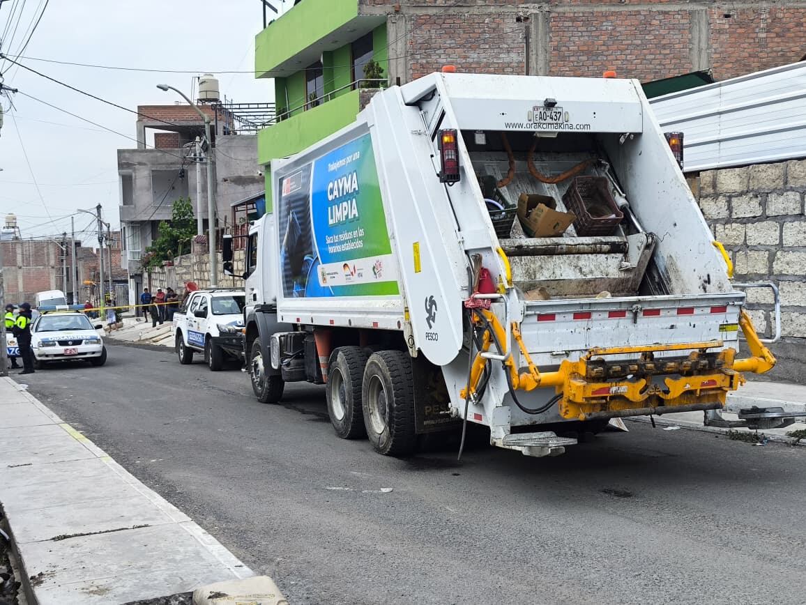 Compactador en el distrito de Cayma. Foto: GEC