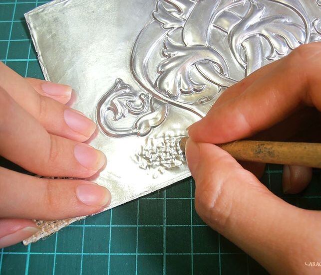 Trabajos del renombrado artesano cataquense Walter Navarro Coloma.