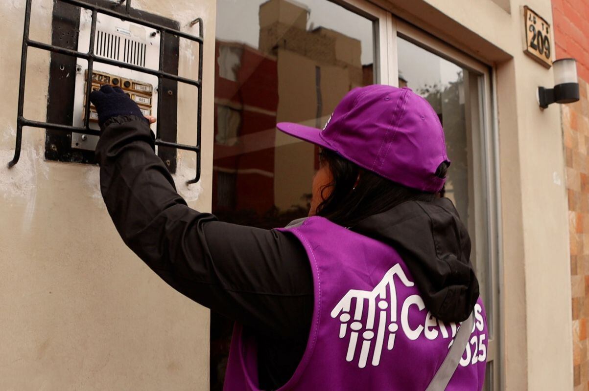 El jefe del INEI informó que el 97% de las viviendas censadas respondió la entrevista y aseguró la continuidad de las visitas para completar la cobertura.