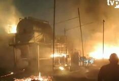 Incendio de gran magnitud consume fábrica de colchones en Lurigancho-Chosica