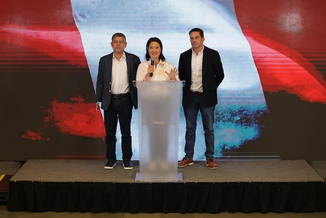 Keiko Fujimori se pronuncia tras conteo rápido y promete respetar la voluntad popular (Fotos: Hugo Pérez/GEC)