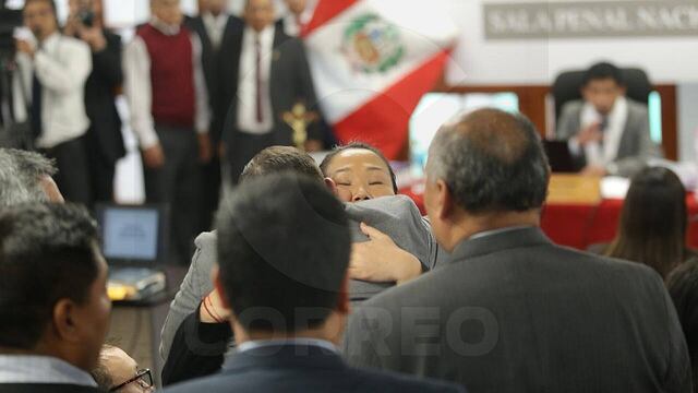 Keiko Fujimori: Mark Vito se despidió de su esposa con un fuerte abrazo (FOTOS Y VIDEO) 