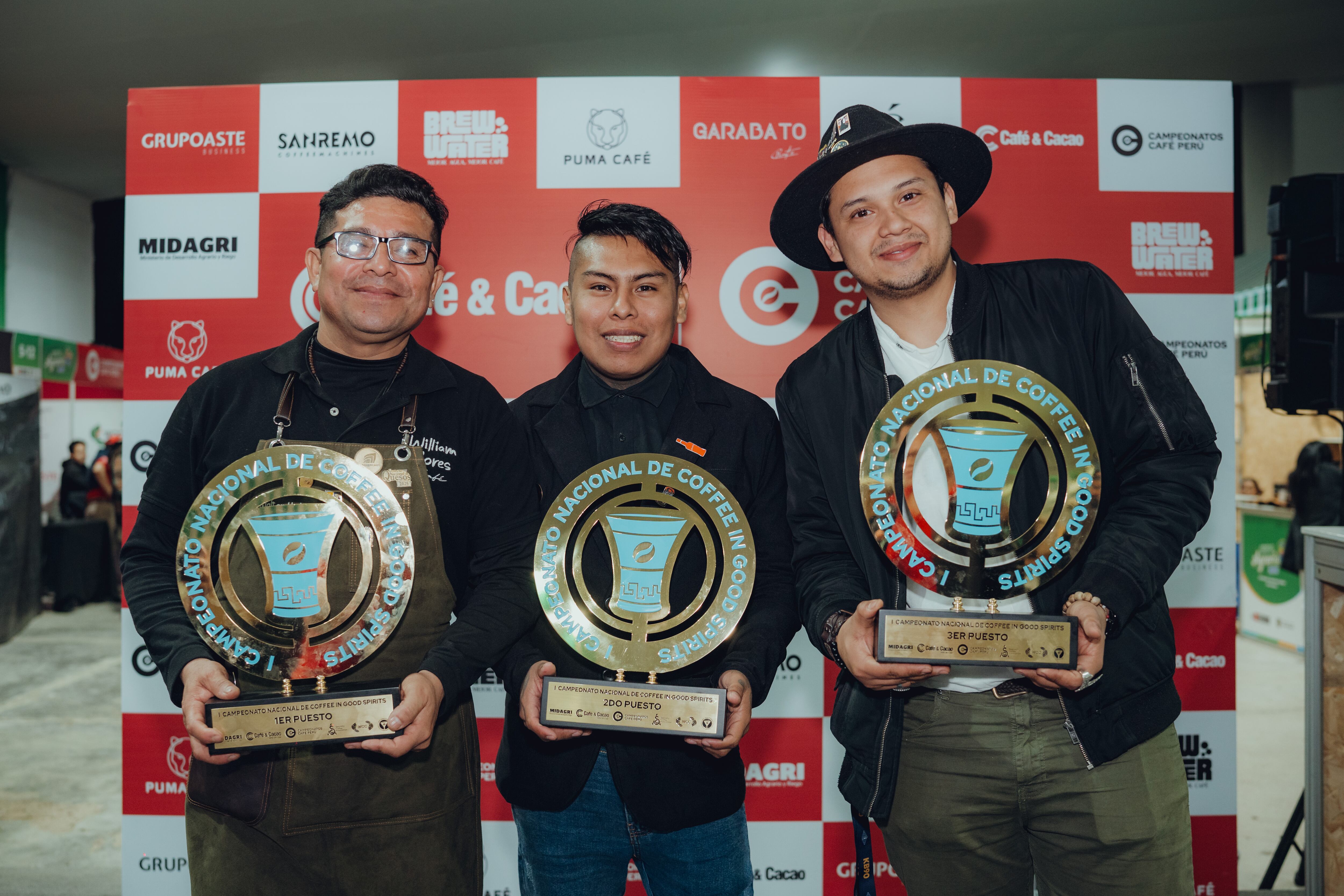 Diego Huillca y Walter Jesús Vela ganaron los campeonatos de Latte Art y Coffee in Good Spirits y representarán al país en competencias internacionales en Estados Unidos y Bélgica.
