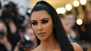 Kim Kardashian comparte inédita foto de su pasado junto a sus hermanos