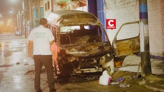 Callao: combi se incendia durante la madrugada y vecinos sospechan de atentado extorsivo