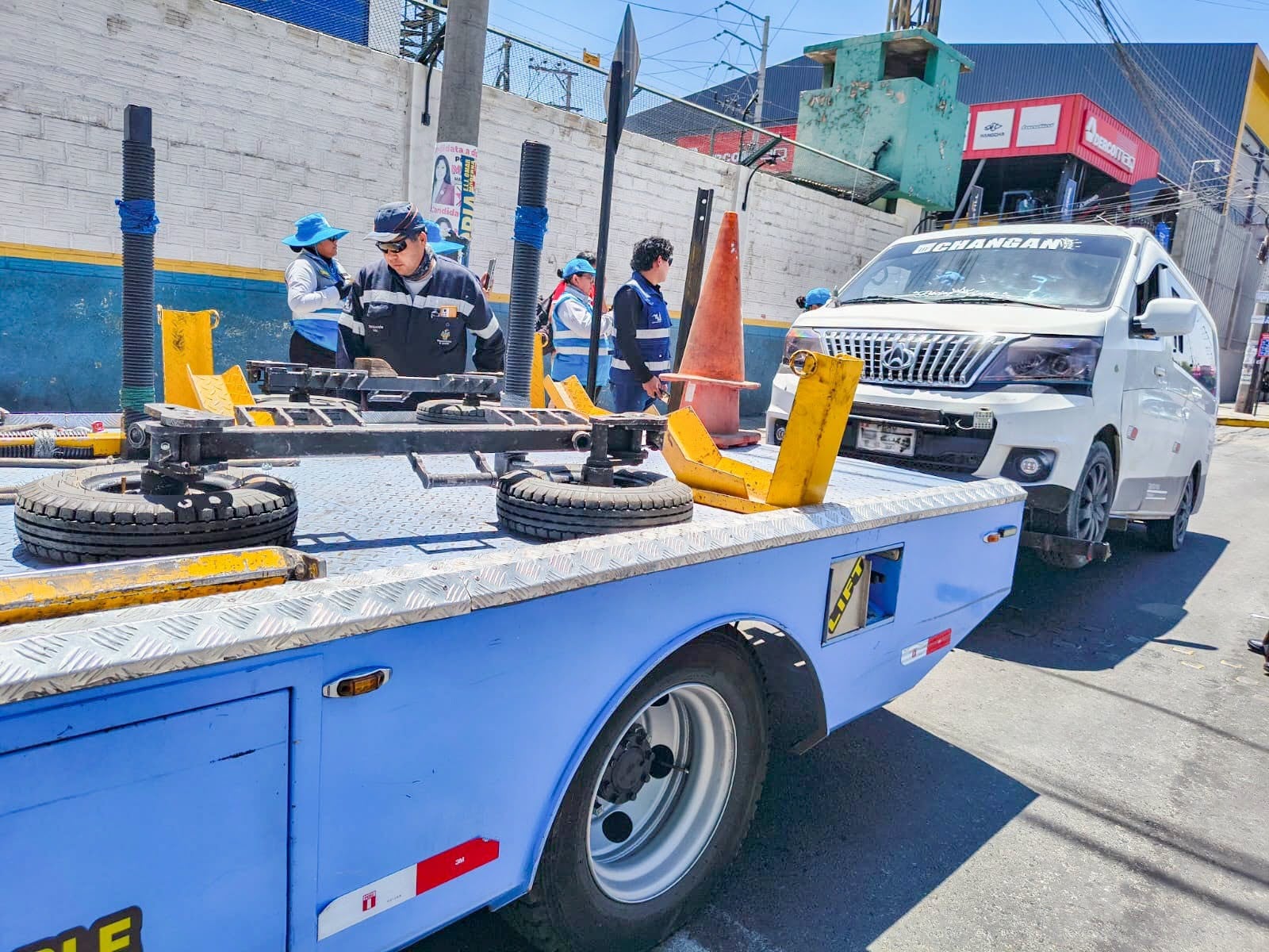 Vehículos informales fueron llevados al depósito municipal de Arequipa. Foto: Municipalidad Provincial de Arequipa.