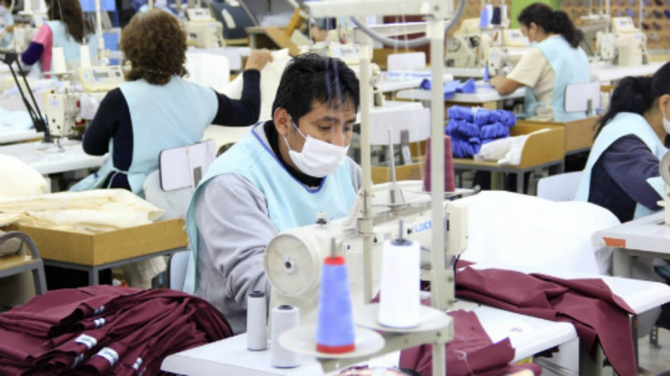 Actividad industrial genera empleos.