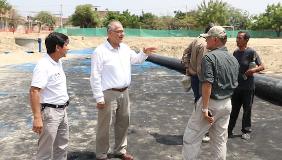 El viceministro Jorge Bustamante también inspeccionó avance de sistemas de recolección y evacuación de agua de lluvias (SAREs)