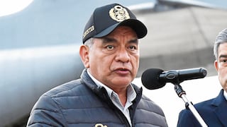 Ministro del Interior plantea limitar armas y agilizar expulsión de extranjeros en Perú