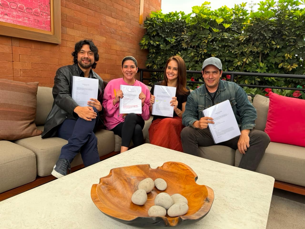 El thriller emocional protagonizado por Marisa Minetti, Katia Salazar y Diego Alonso Pérez vuelve a los escenarios con una temporada que profundiza en los secretos, silencios y conflictos de sus personajes.