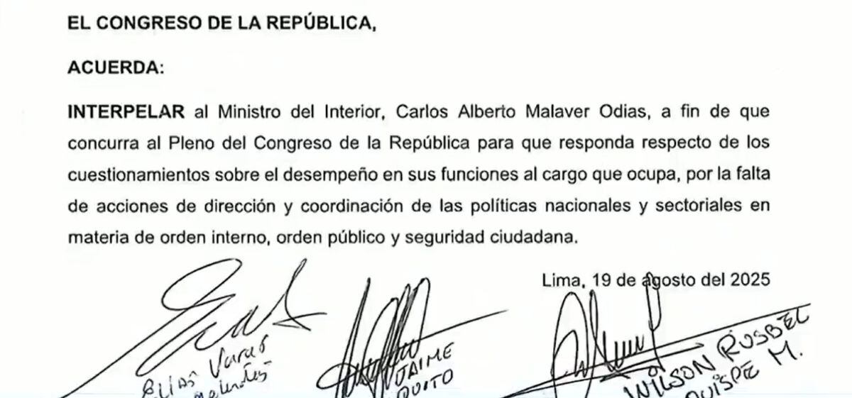 Presentan moción de interpelación contra el ministro del Interior Carlos Malaver. Foto: Captura.