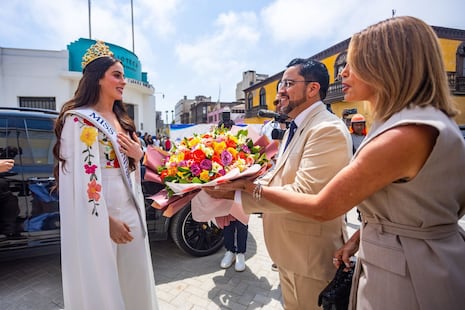 Hoy llega la Miss Universo, Fátima Bosch, a la laguna de Huacachina en Ica