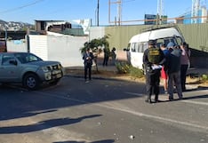 Movilidad escolar choca con camioneta y deja a estudiantes ilesos en Arequipa