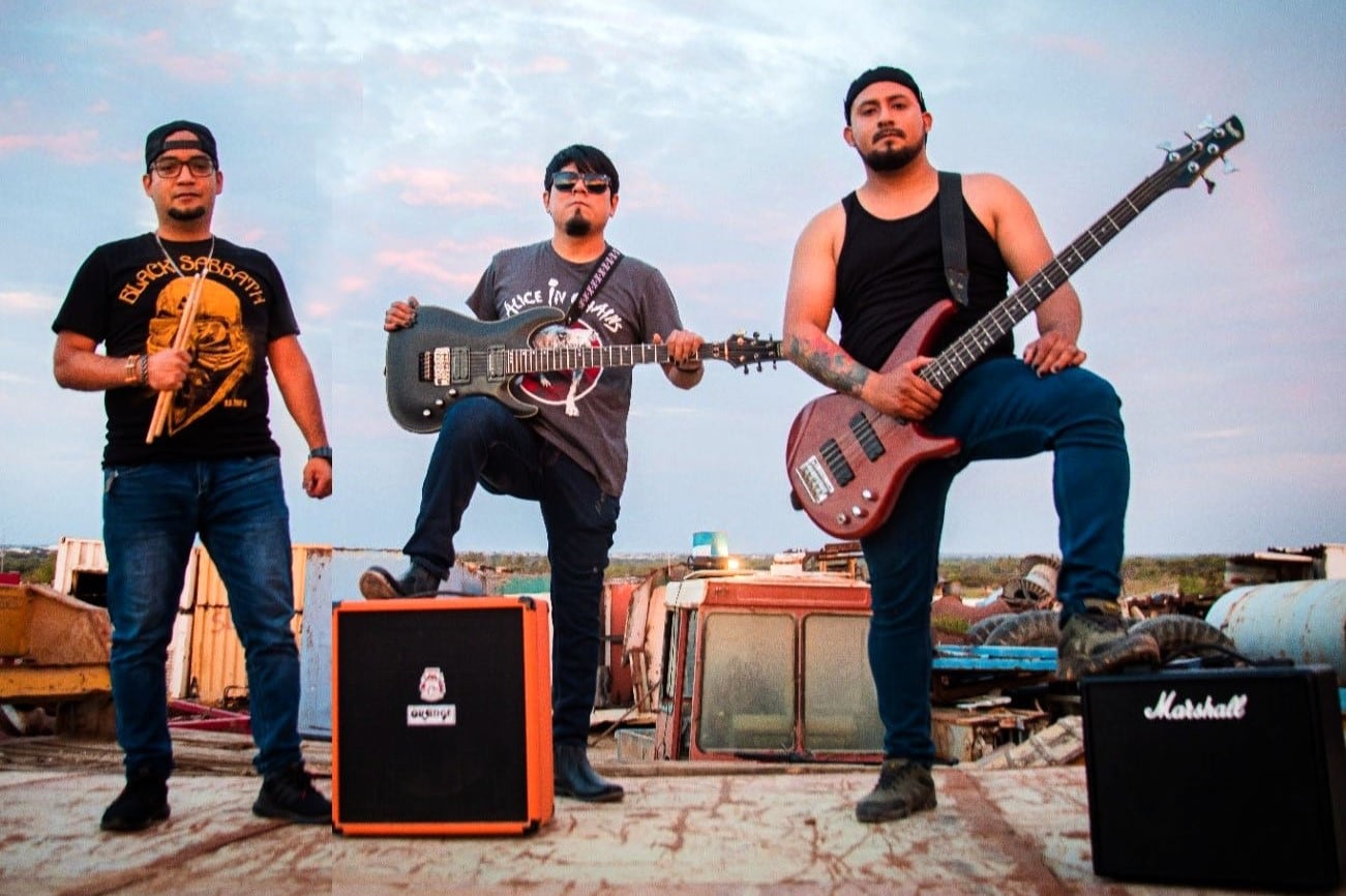 Banda de rock celebrará 10 años de su primera grabación "Averiado Sentimental”.