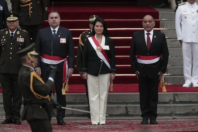 Keiko Fujimori es reconocida como jefa suprema de las FF. AA. (Fotos: Julio Reaño/GEC)