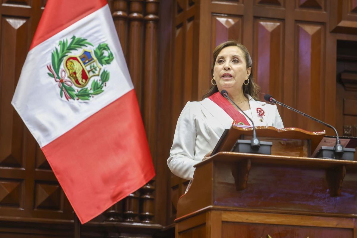 Dina Boluarte convocó a todos los sectores de la sociedad a la unidad nacional y los exhortó a poner por encima de todo a los intereses sagrados del Perú. (Foto: Presidencia de la República)