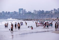 Chorrillos: Fin de semana soleado lleva a cientos de bañistas a playa Agua Dulce (FOTOS)