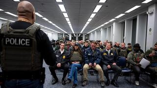 Estados Unidos hará redadas en 3 ciudades cada semana, con 1.200 detenidos diarios como objetivo