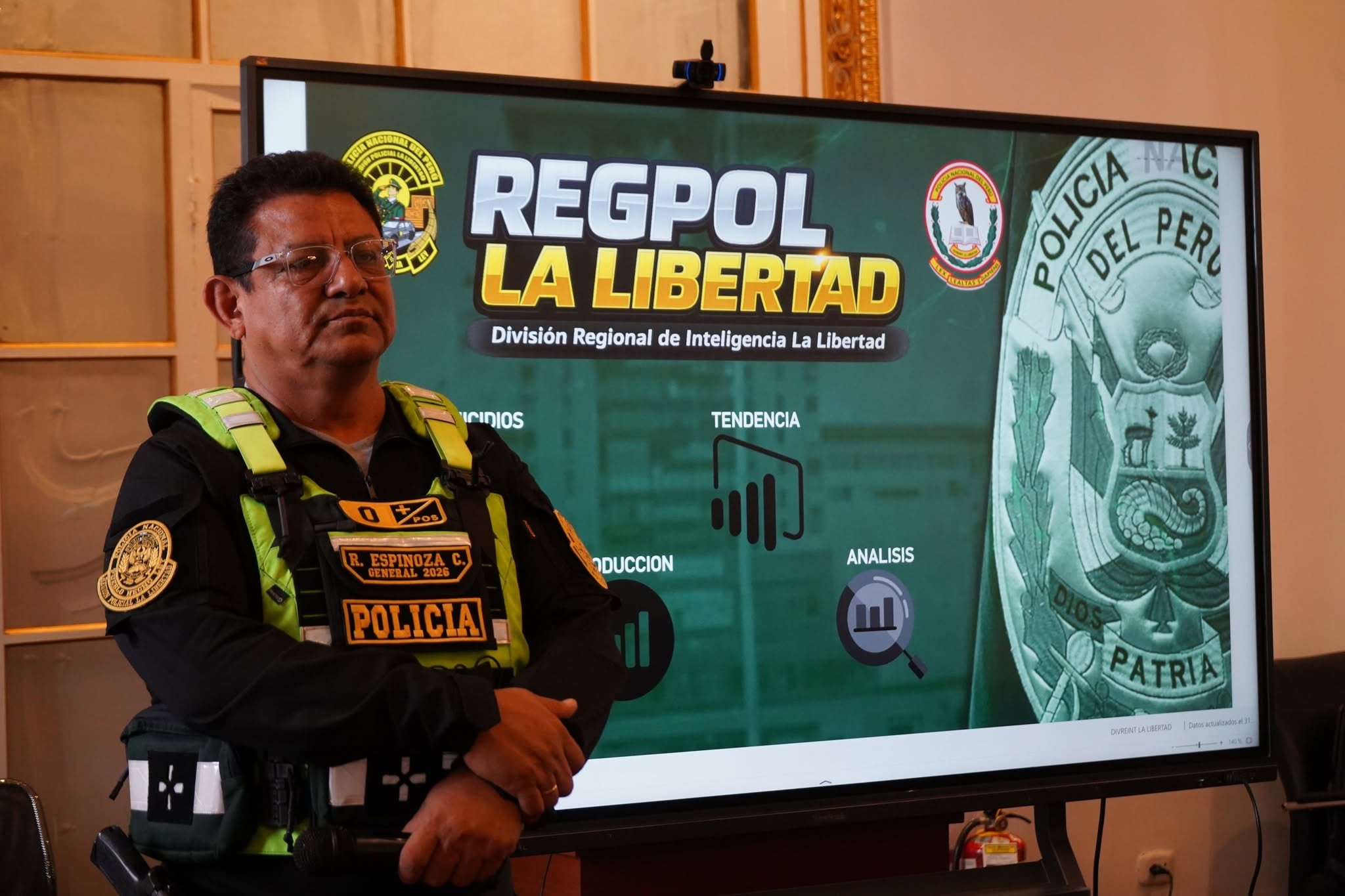 El secuestro y asesinato de cuatro personas el pasado 30 de agosto le pasó factura al general Ricardo Espinoza, que dejó el puesto luego de cuatro meses de gestión. Es el segundo oficial que cambian en lo que va del año por el avance de la criminalidad en la región: su antecesor Franco Moreno duró similar tiempo en el cargo.